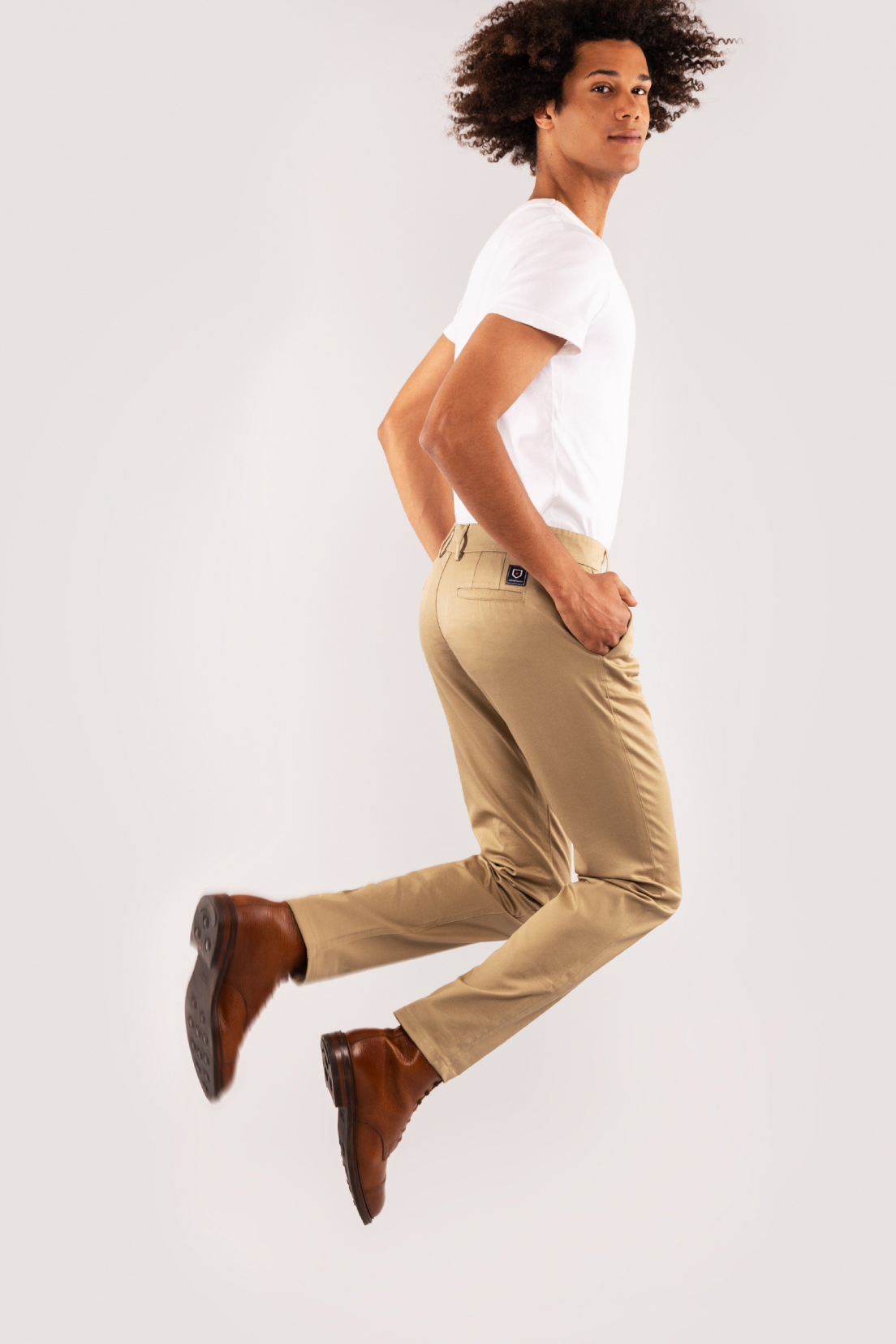 beige chinos outfit